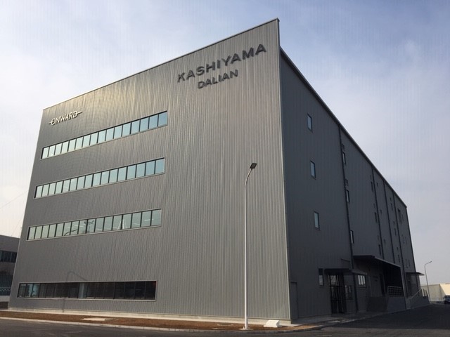 KASHIYAMA ファクトリー店