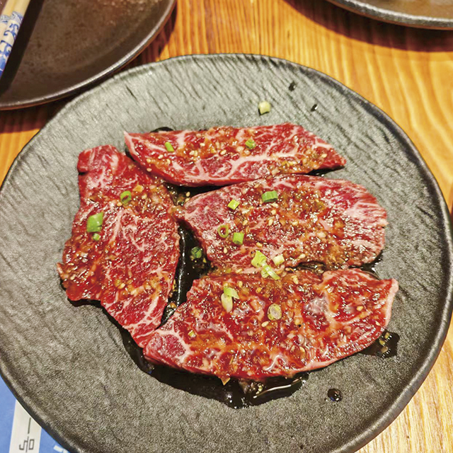 和萌道場炭火焼肉