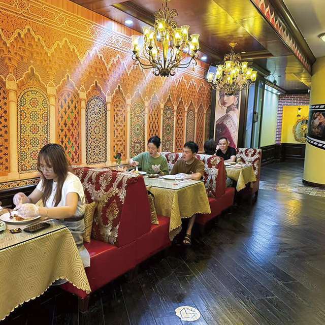 Indian Hut Indian Restaurant　印度人家・印度餐庁