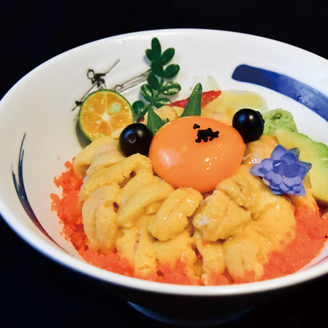 時見・刺身丼・ウニ直営店